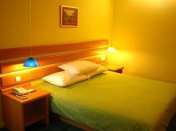 Home Inn Chongming Island West Road - Tsingtao Qingdao Exterior photo